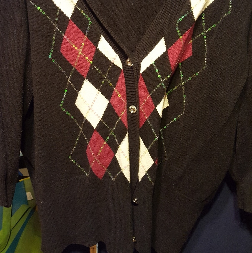 Sweater - Picture 3 of 3